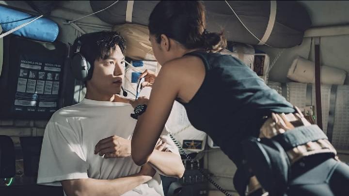 Best Romantic Comedy K-Dramas Streaming Now on Netflix & Viki