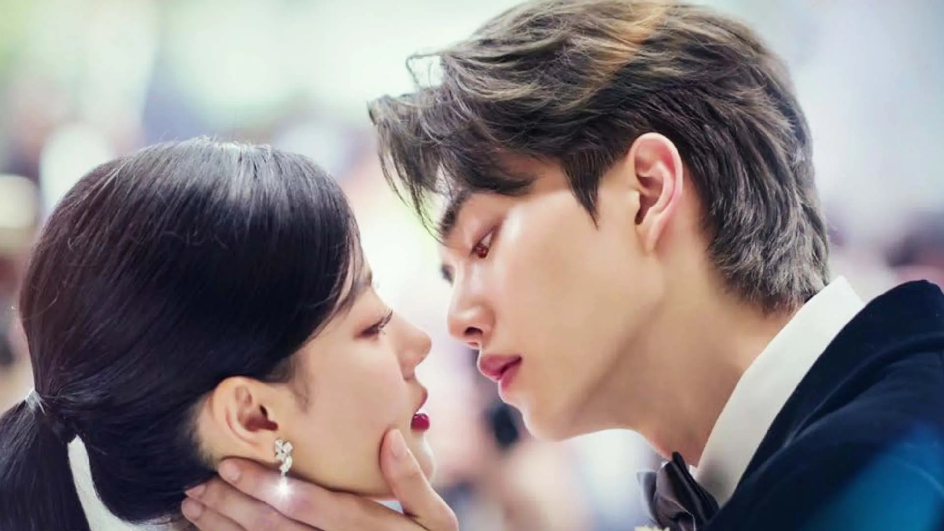 Best Romantic Comedy K-Dramas Streaming Now on Netflix & Viki